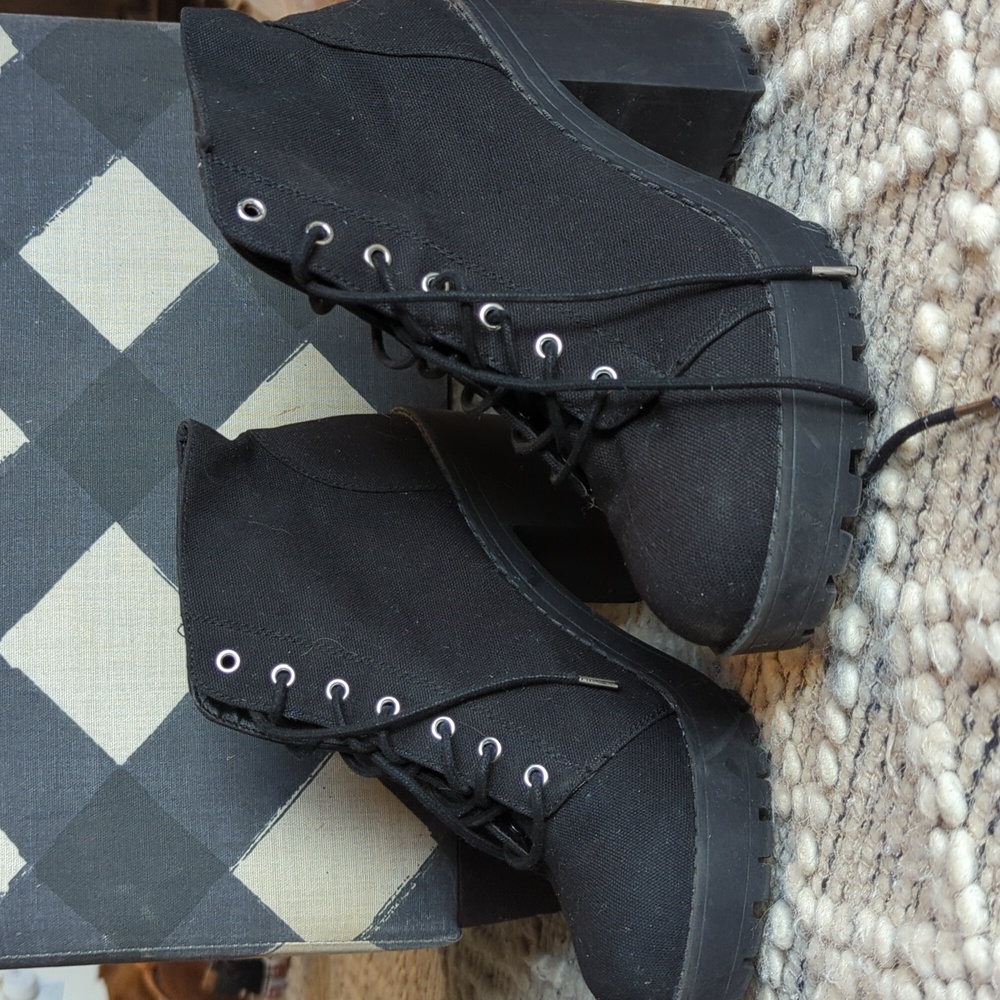 COPY - New Divided Platform Black Tie Up Boots us 9.5